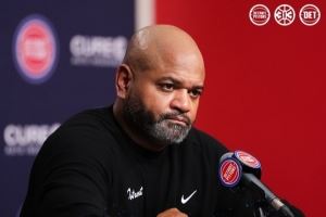 缺少核心仍连胜！比克斯塔夫：球员的特质让我相信 他们能成事